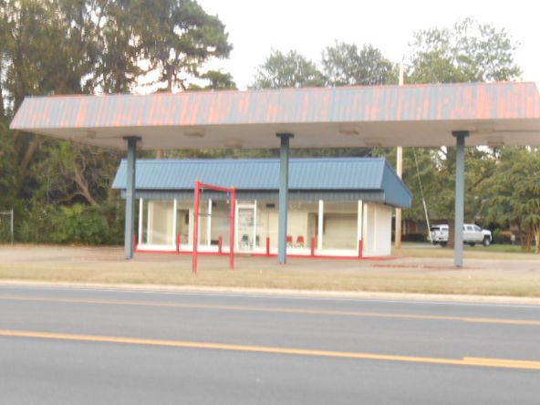 414 U.S. 67 Business, Walnut Ridge, AR 72476